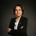 Mme Esther Fortin