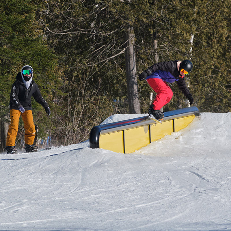 Le centre de ski de Ville de Saint-Georges amorcera ses activités le vendredi 22 décembre à compter de 9 h.